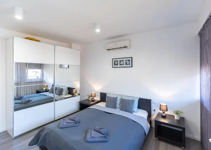 Gems Of - Onyx Appartement